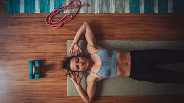Os 10 Melhores Equipamentos para Musculação em Casa